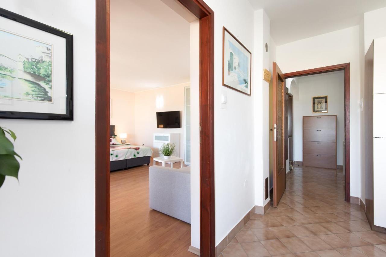 Apartmani Paradiso Krk Town Luaran gambar