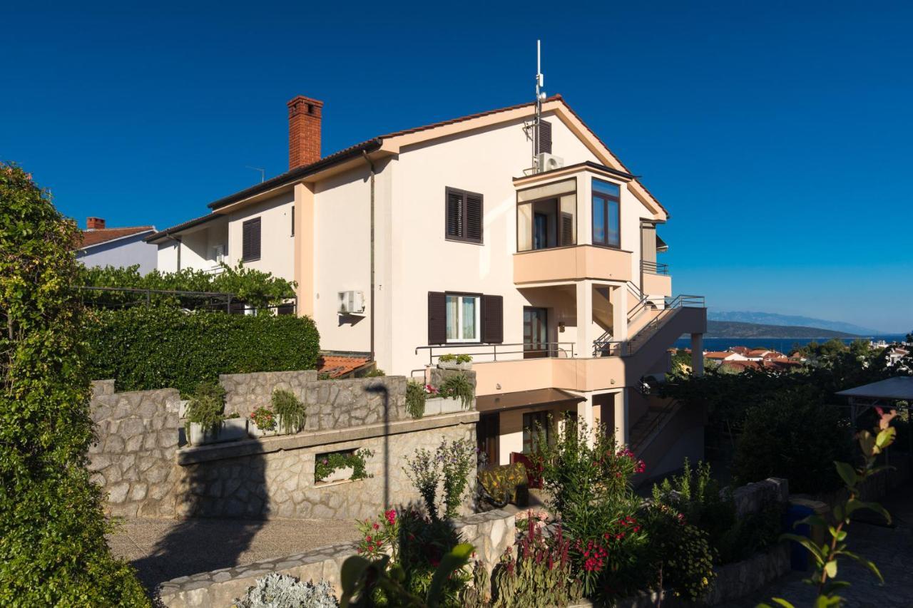 Apartmani Paradiso Krk Town Luaran gambar