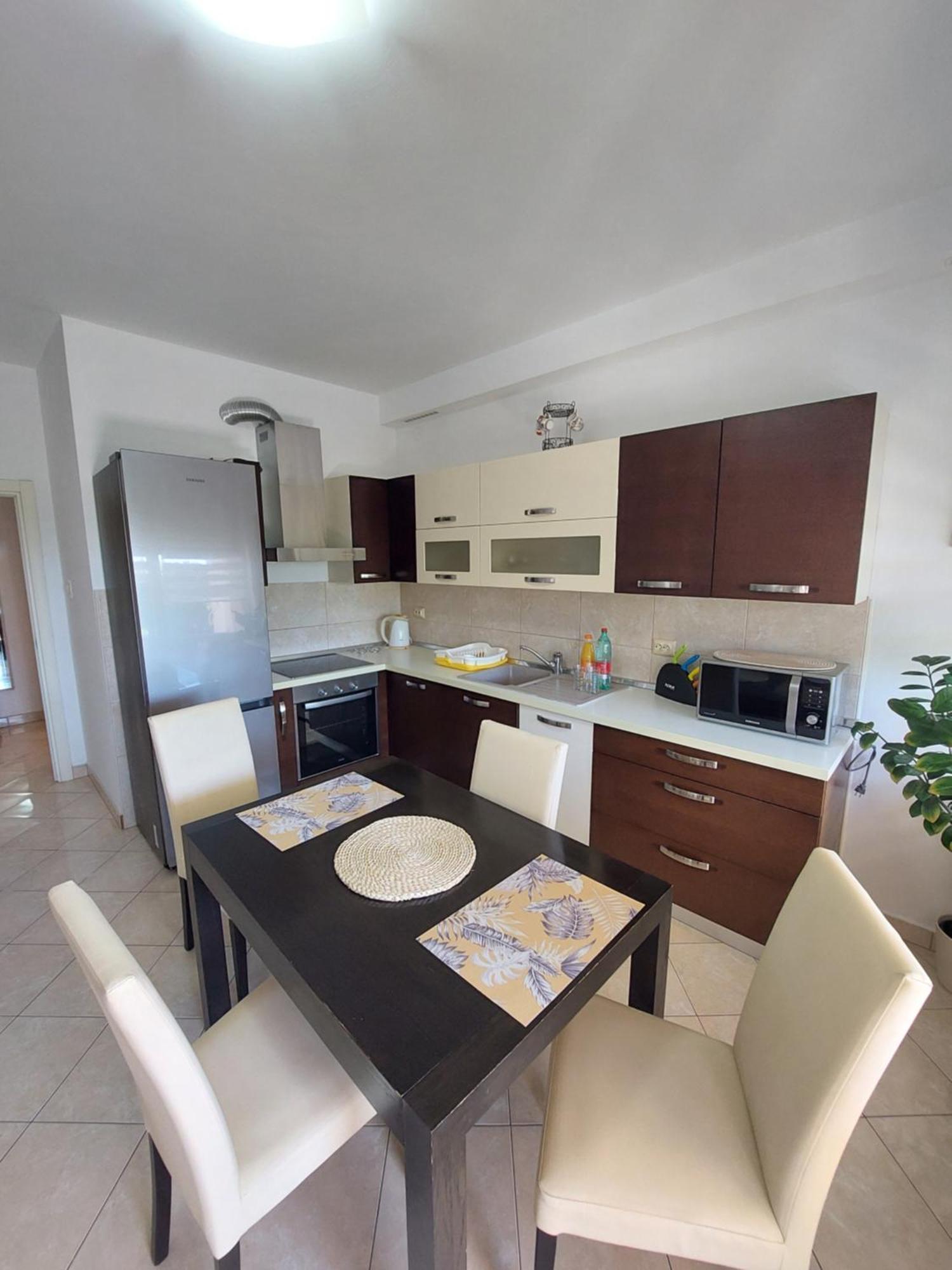 Apartmani Paradiso Krk Town Luaran gambar