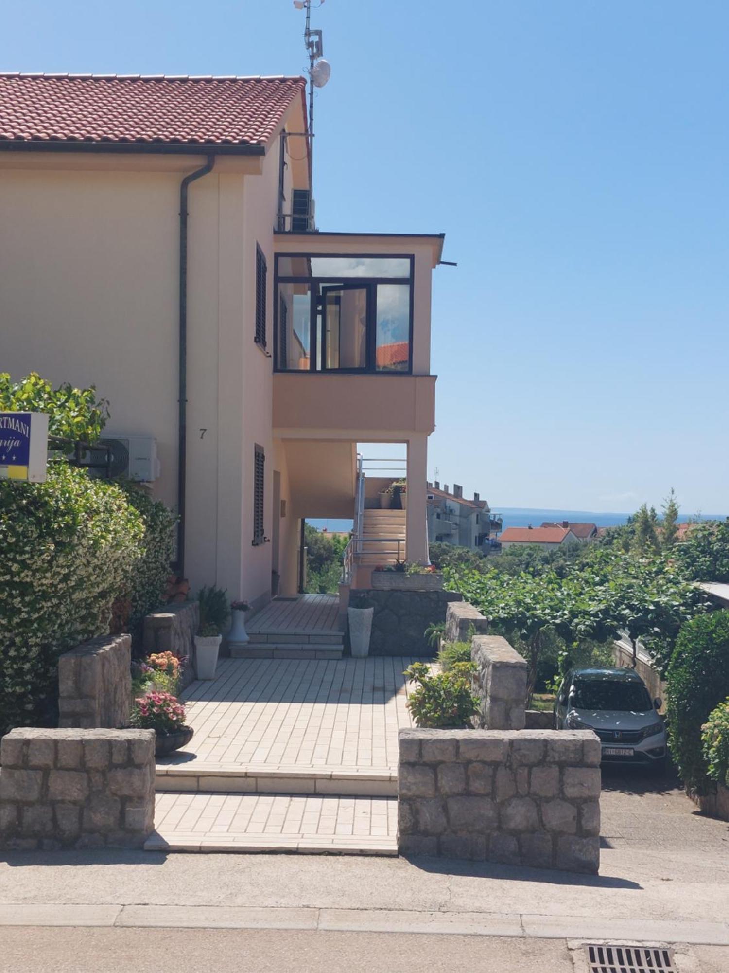 Apartmani Paradiso Krk Town Luaran gambar