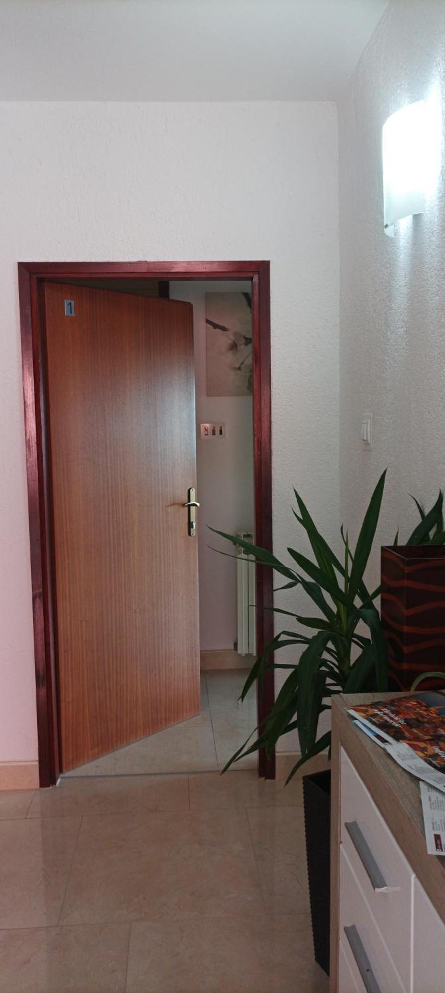 Apartmani Paradiso Krk Town Luaran gambar